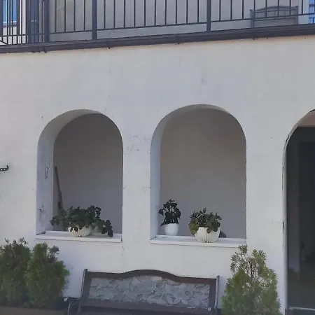 アパート Na Skarpie