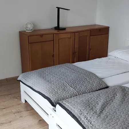 アパート Na Skarpie *